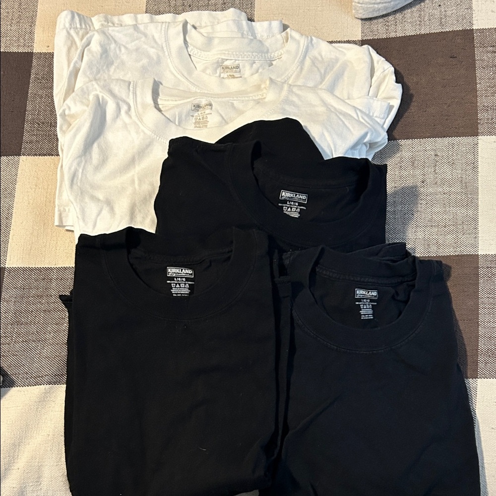 Kirkland Signature Black and White Short Sleeve Tees